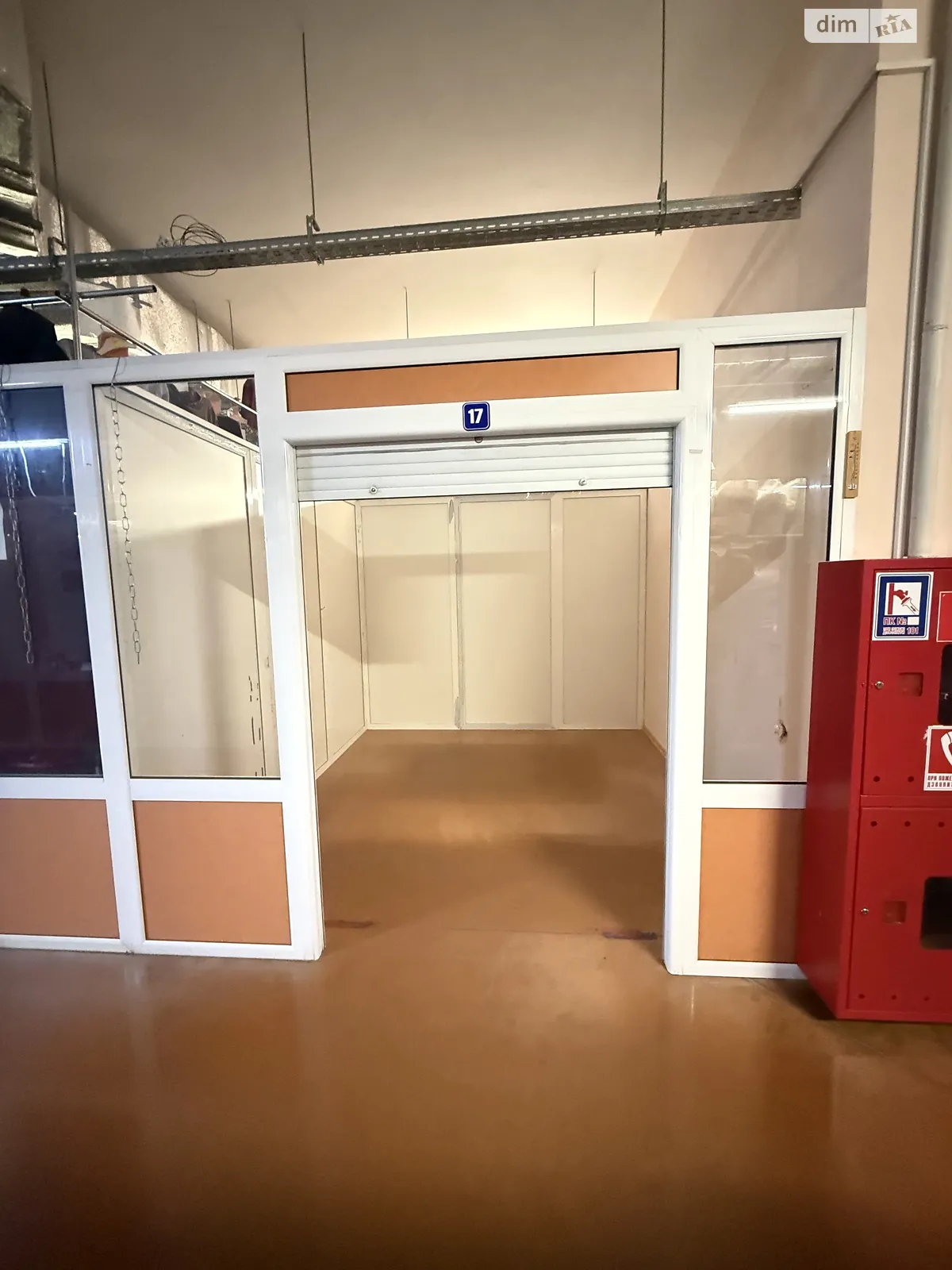 Сдается в аренду помещения свободного назначения 10 кв. м в 3-этажном здании, цена: 6000 грн - фото 1
