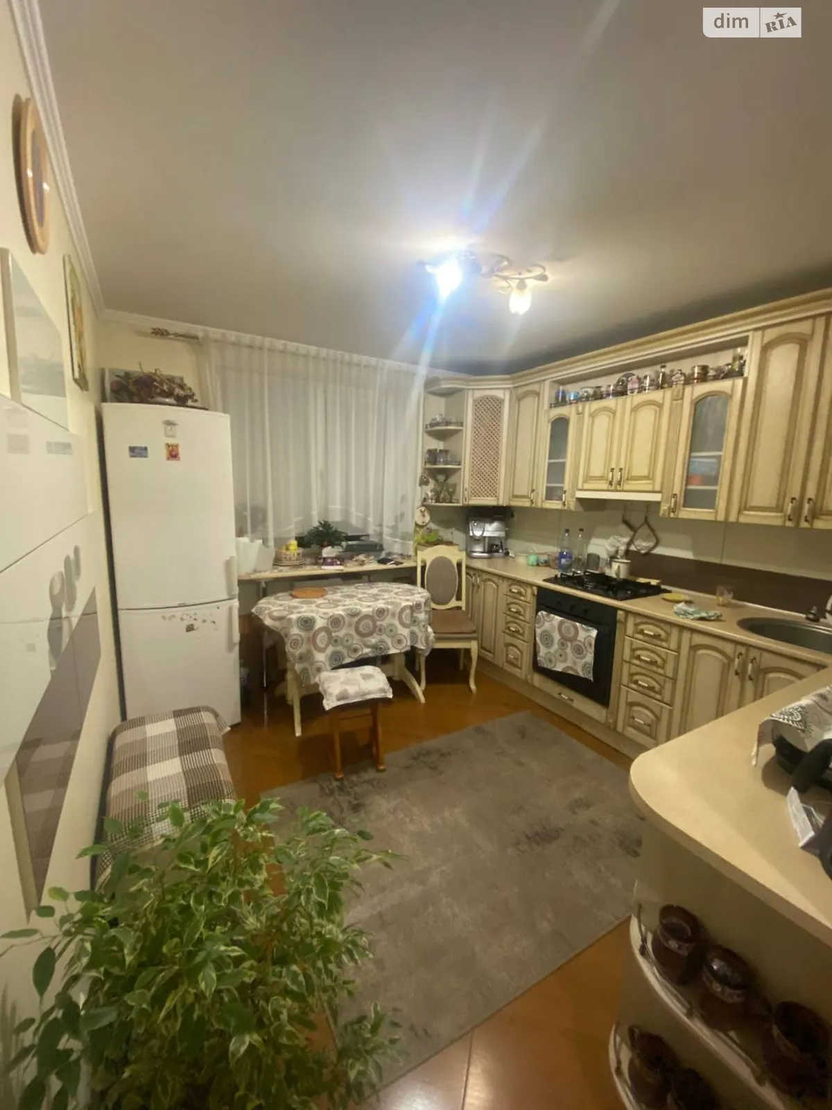 Продается 1-комнатная квартира 39.3 кв. м в Ивано-Франковске, ул. Вовчинецька, 112 - фото 1