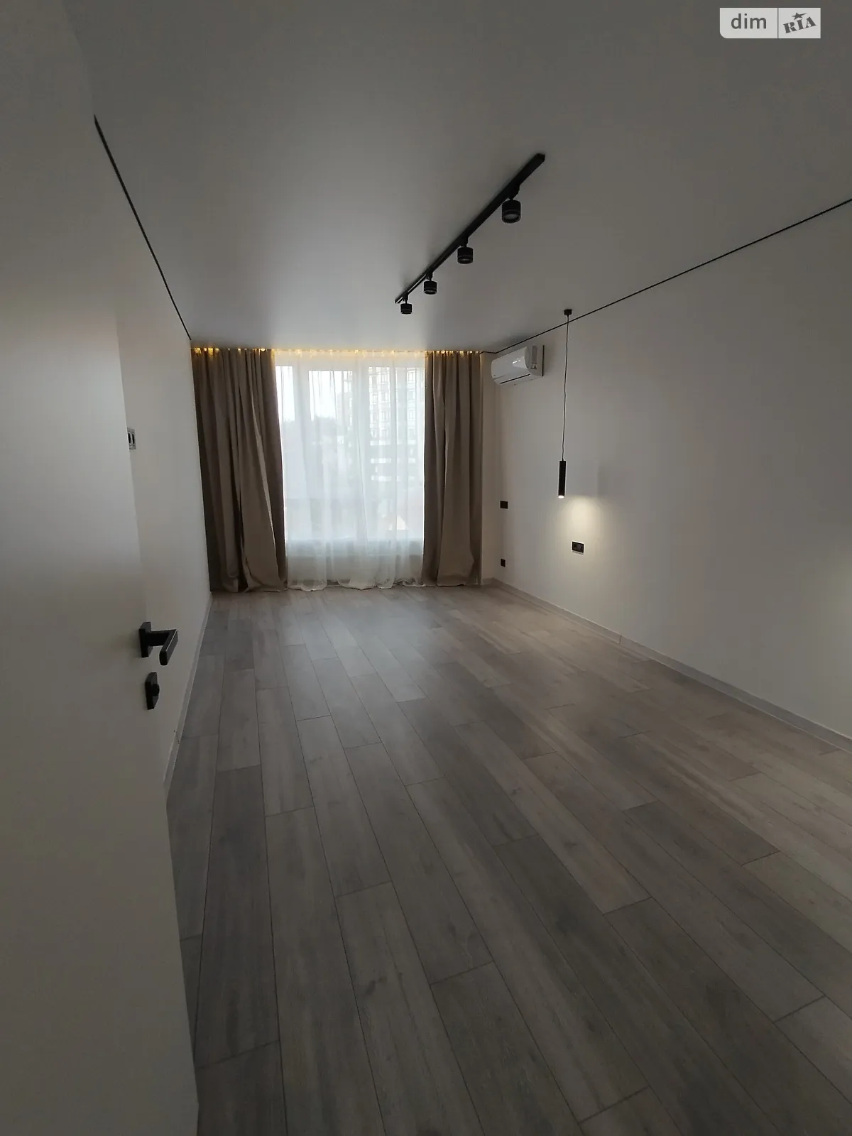 Продається 1-кімнатна квартира 49.4 кв. м у Трускавці, вул. Олекси Довбуша, 8Б - фото 1