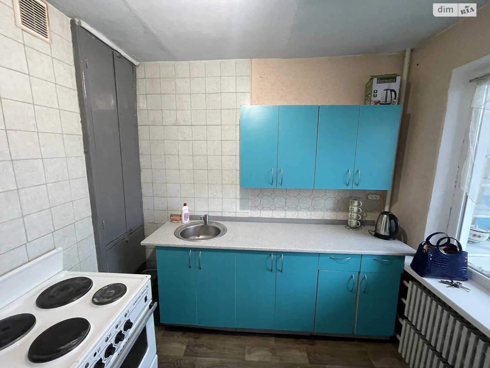 Продается 1-комнатная квартира 39 кв. м в Днепре, ул. Независимости(Титова) - фото 1