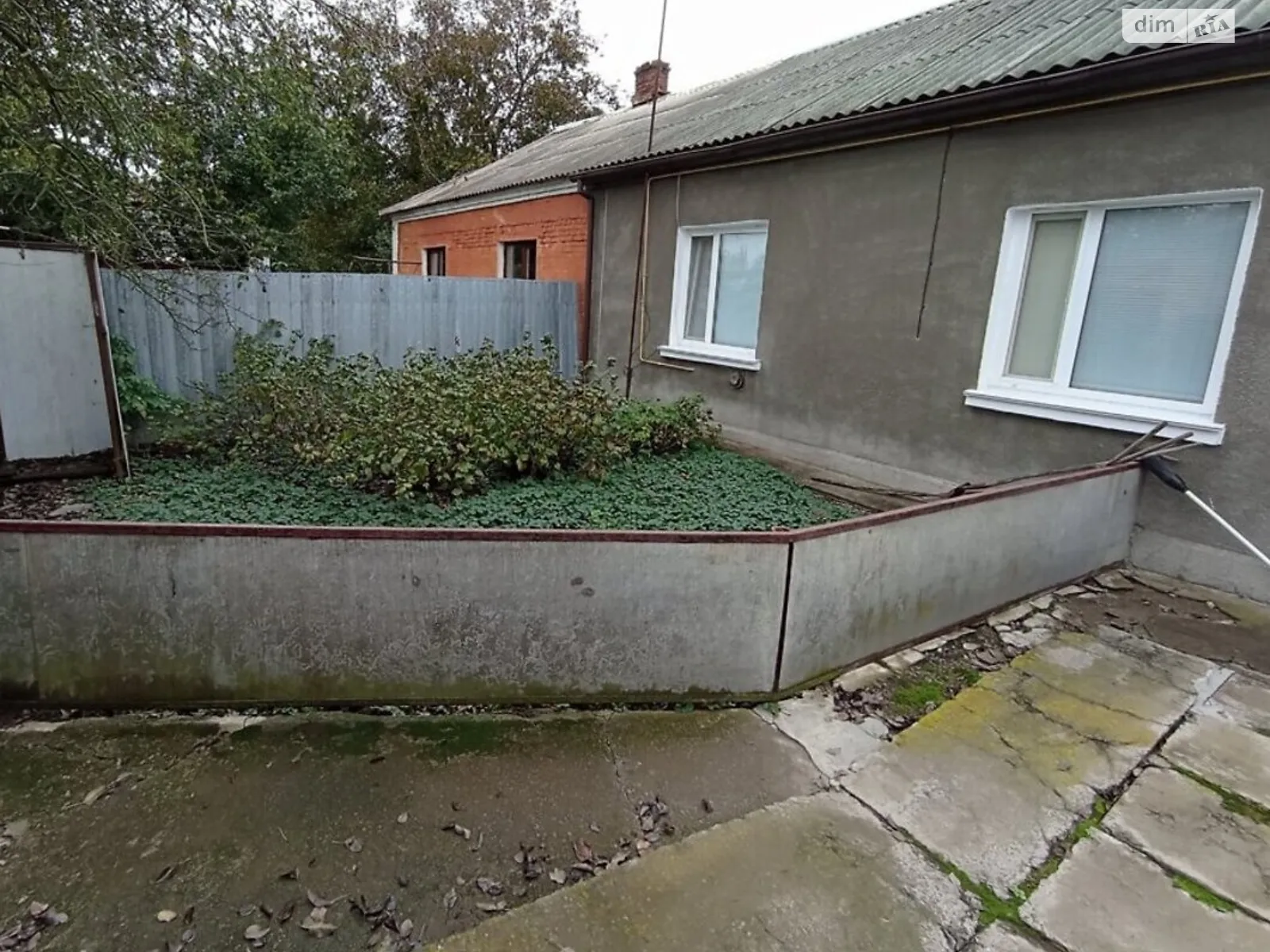 Продается одноэтажный дом 65.9 кв. м с подвалом, цена: 28000 $ - фото 1