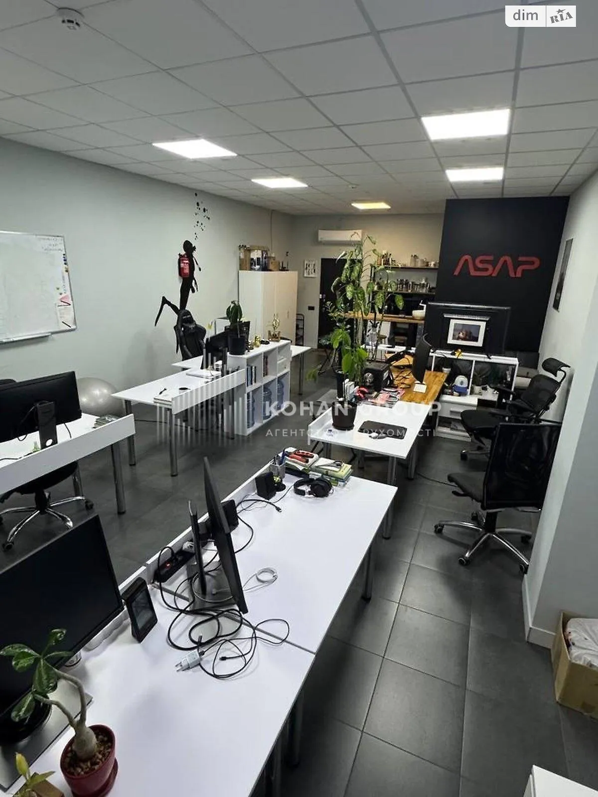 Продается офис 49.8 кв. м в бизнес-центре, цена: 64740 $ - фото 1