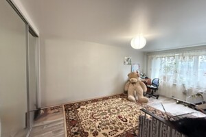 Продаж квартири, Дніпро, р‑н. Косіора, Осіння вулиця, буд. 15