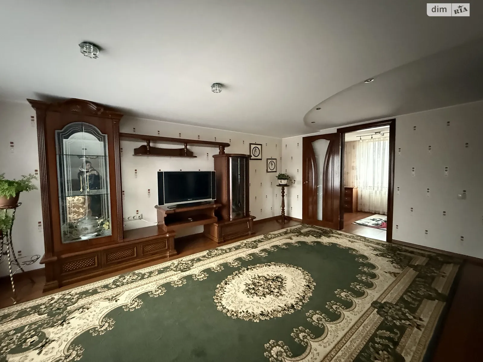 Продається будинок 3 поверховий 99.8 кв. м з каміном, цена: 160000 $ - фото 1