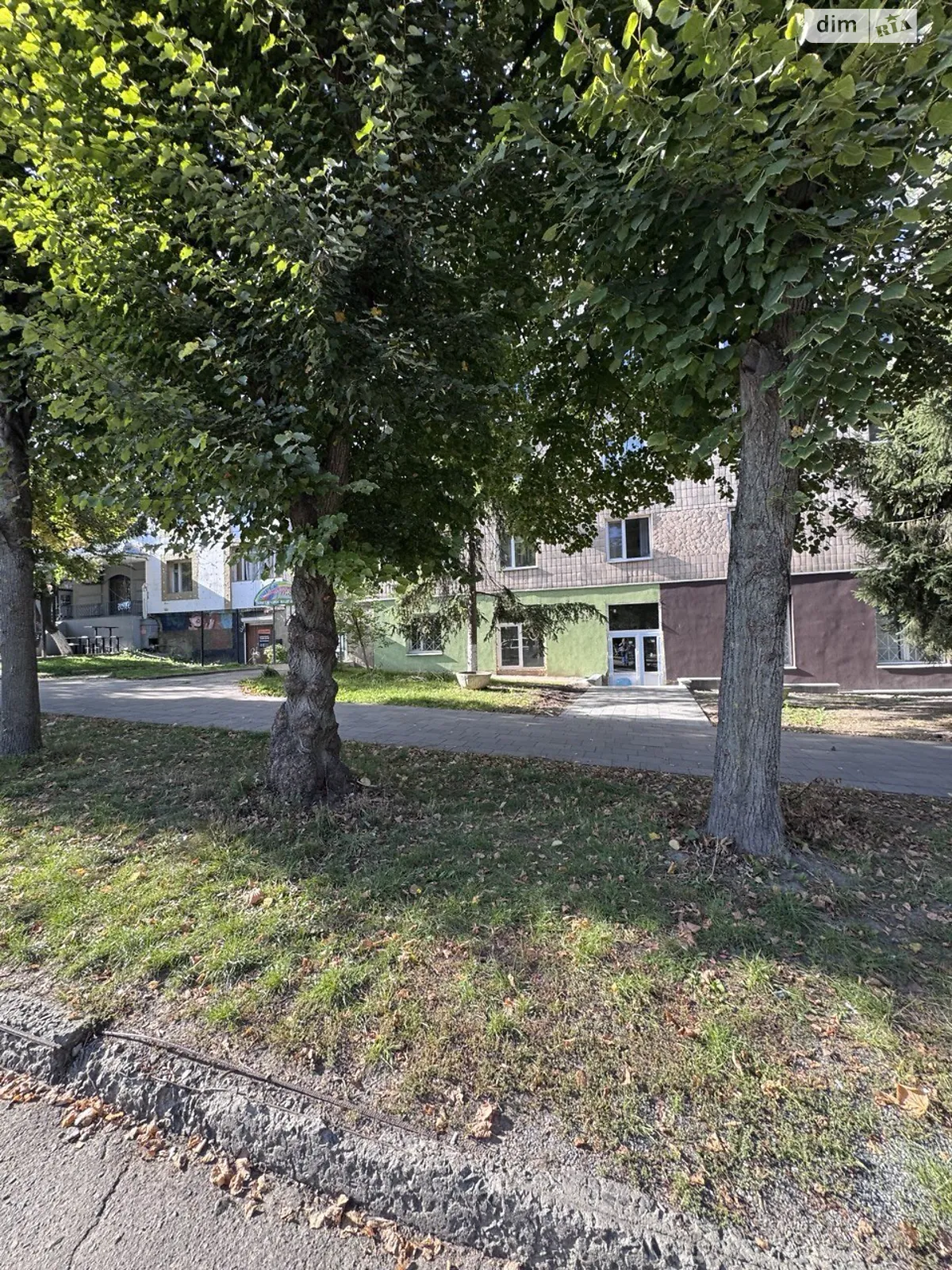 Продается помещения свободного назначения 91.4 кв. м в 5-этажном здании, цена: 92000 $ - фото 1