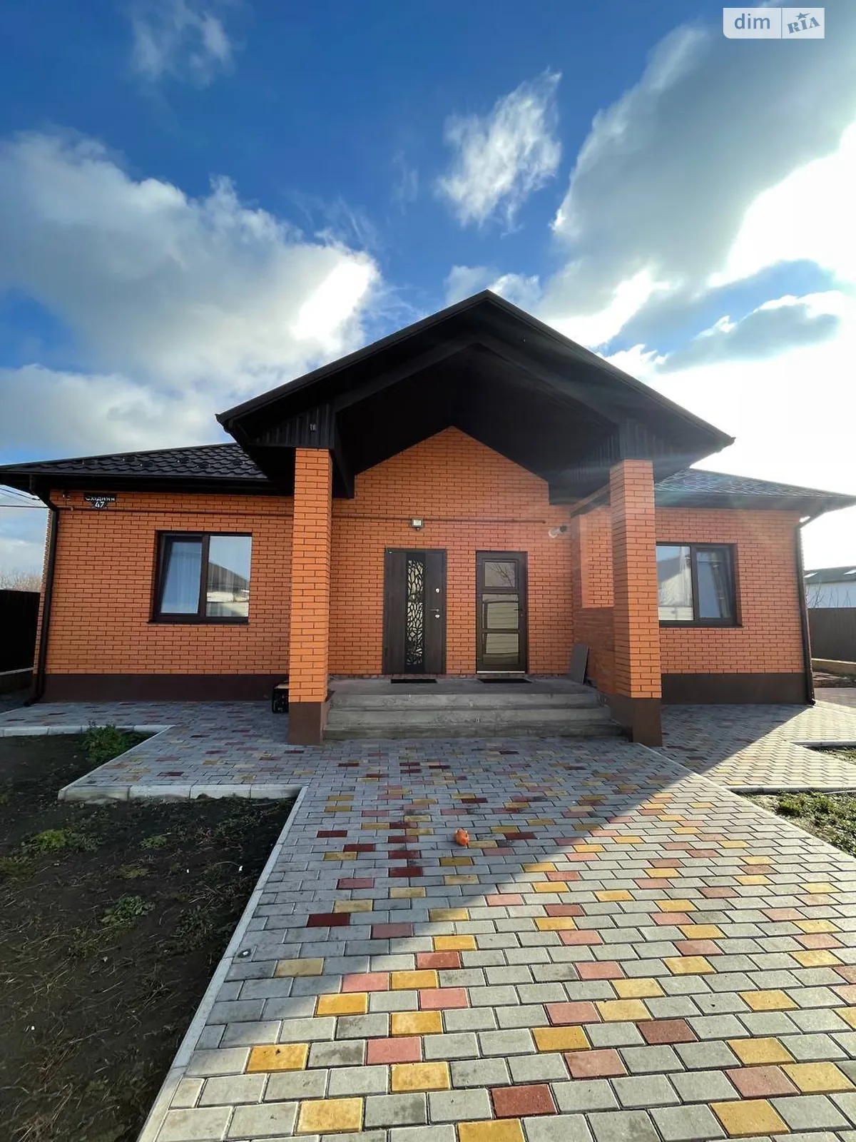 Продается одноэтажный дом 94.4 кв. м с балконом, цена: 165000 $ - фото 1