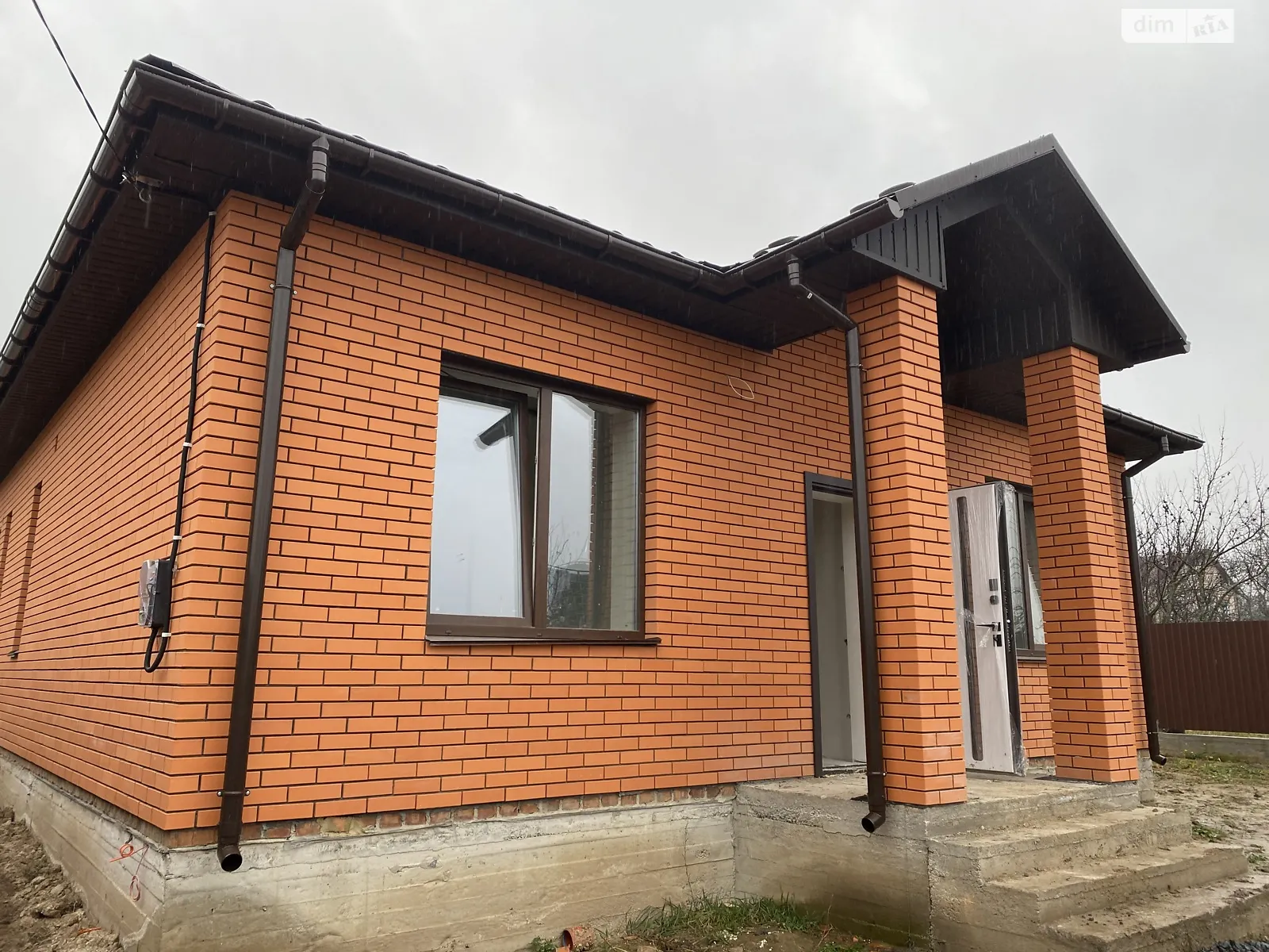 Продается одноэтажный дом 100 кв. м с садом, цена: 83000 $ - фото 1