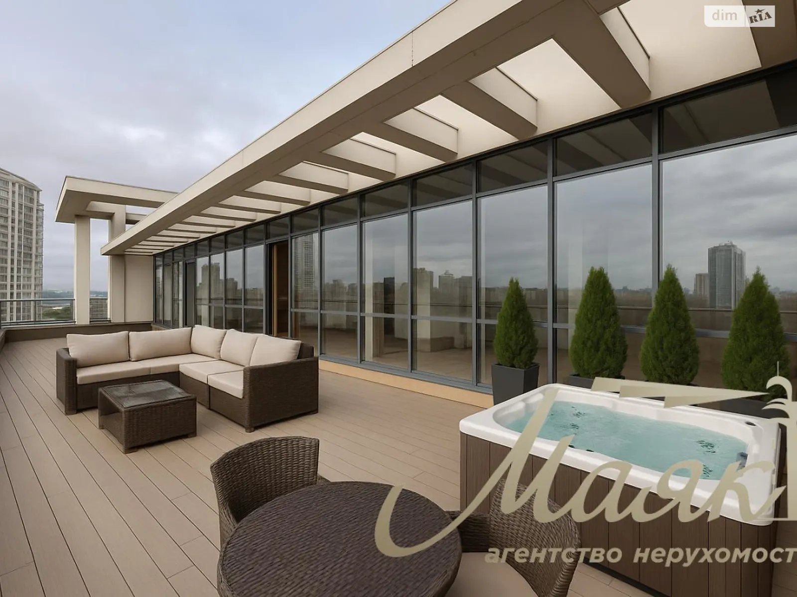 Продається 3-кімнатна квартира 153 кв. м у Києві, вул. Андрія Верхогляда(Драгомирова), 11Б - фото 1