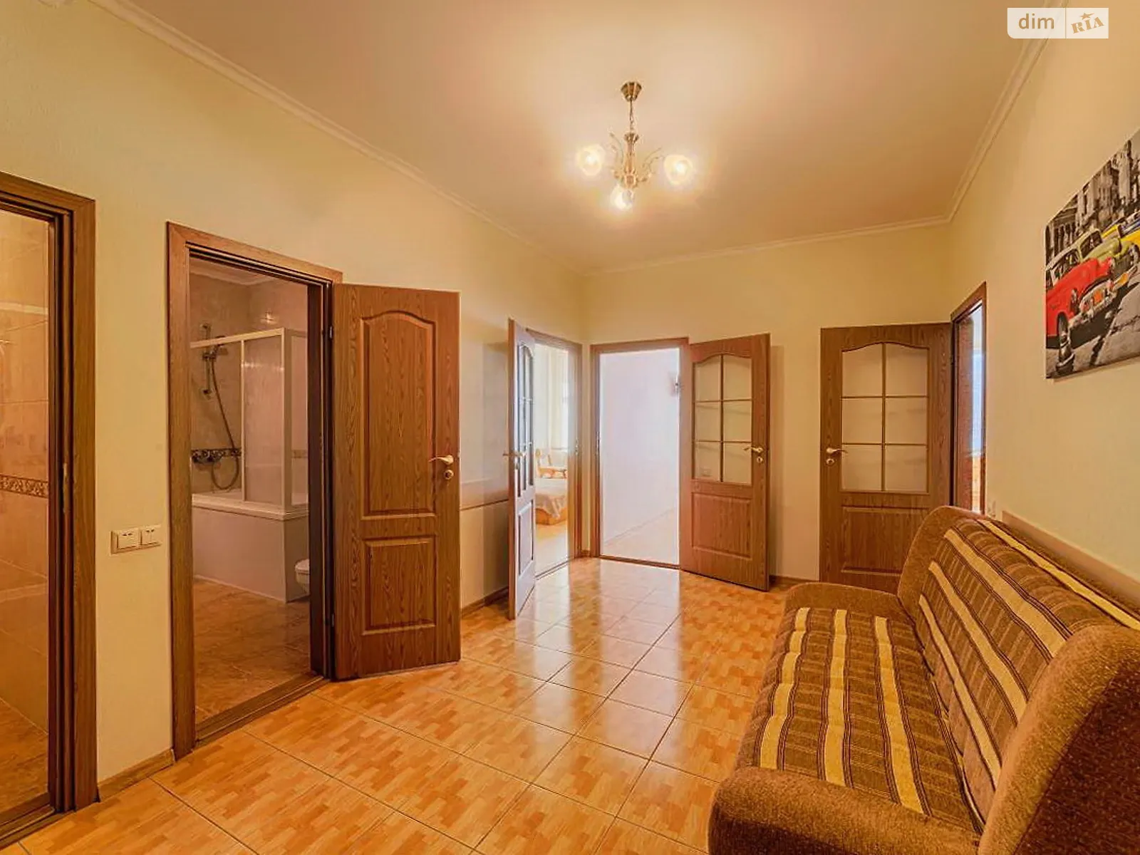 Сдается в аренду 3-комнатная квартира в Одессе, ул. Генуэзская, 5 - фото 1