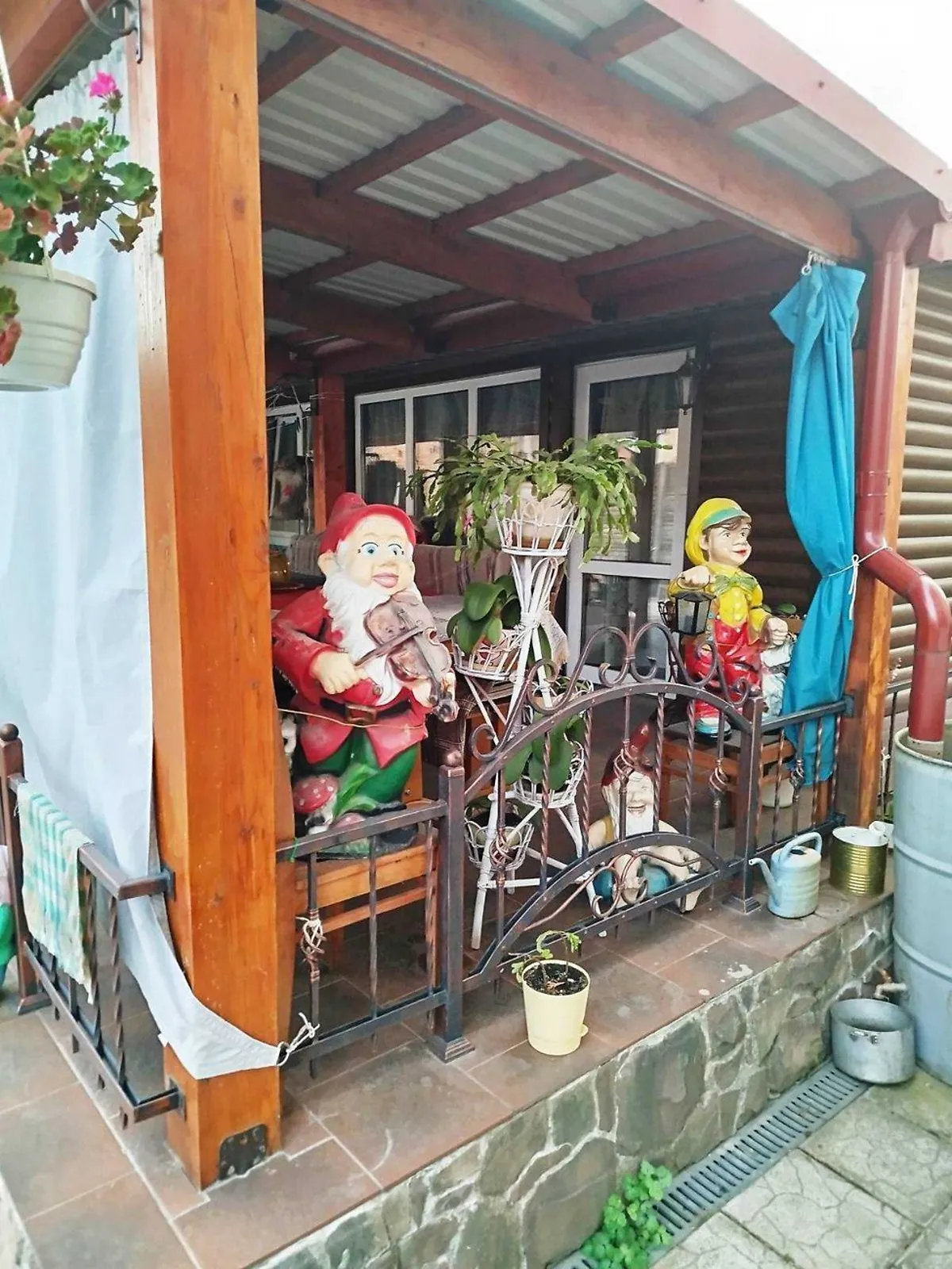 Продается дом на 2 этажа 287 кв. м с беседкой, цена: 190000 $ - фото 1