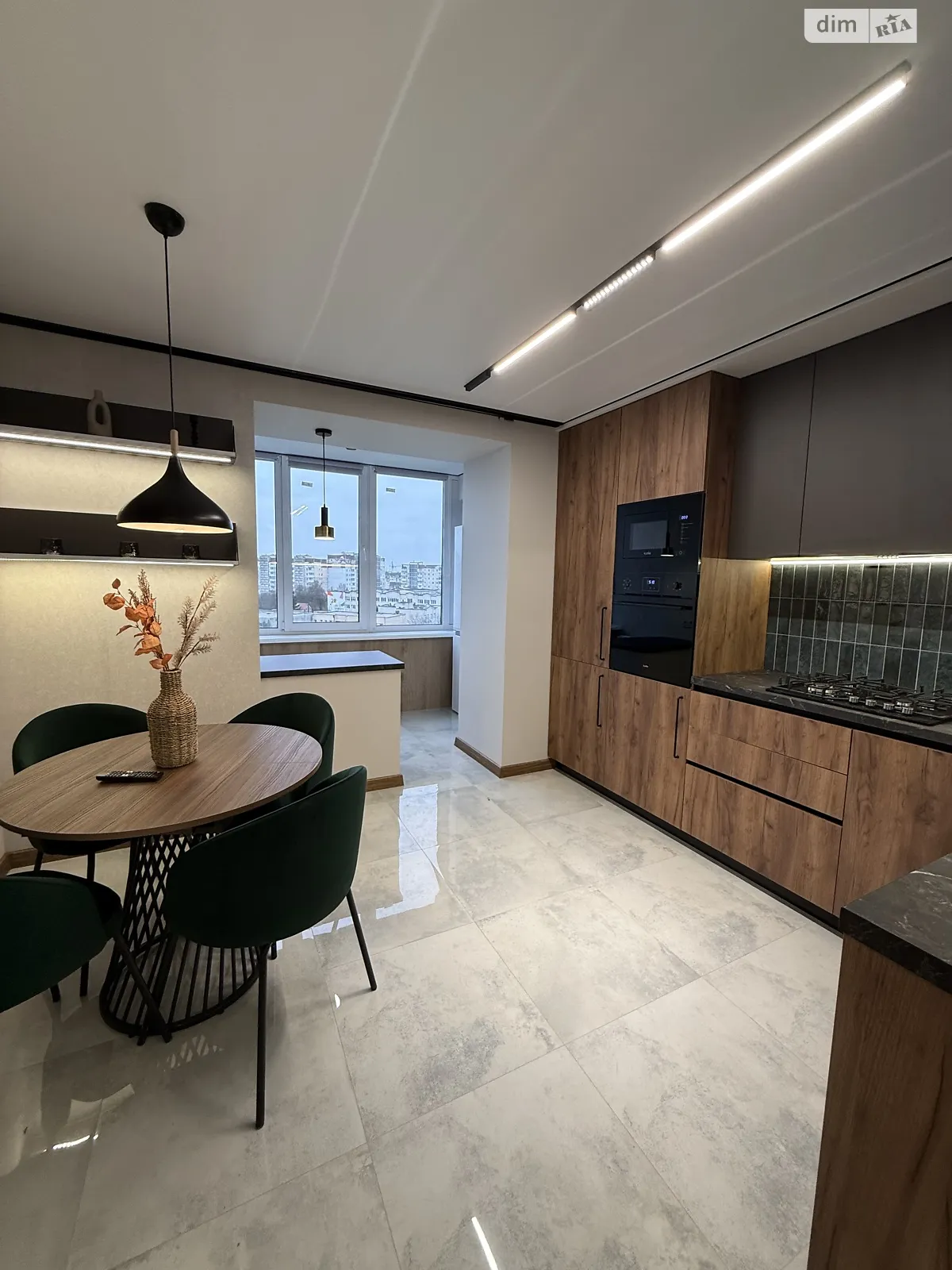 2-кімнатна квартира 74 кв. м у Тернополі, цена: 96500 $ - фото 1