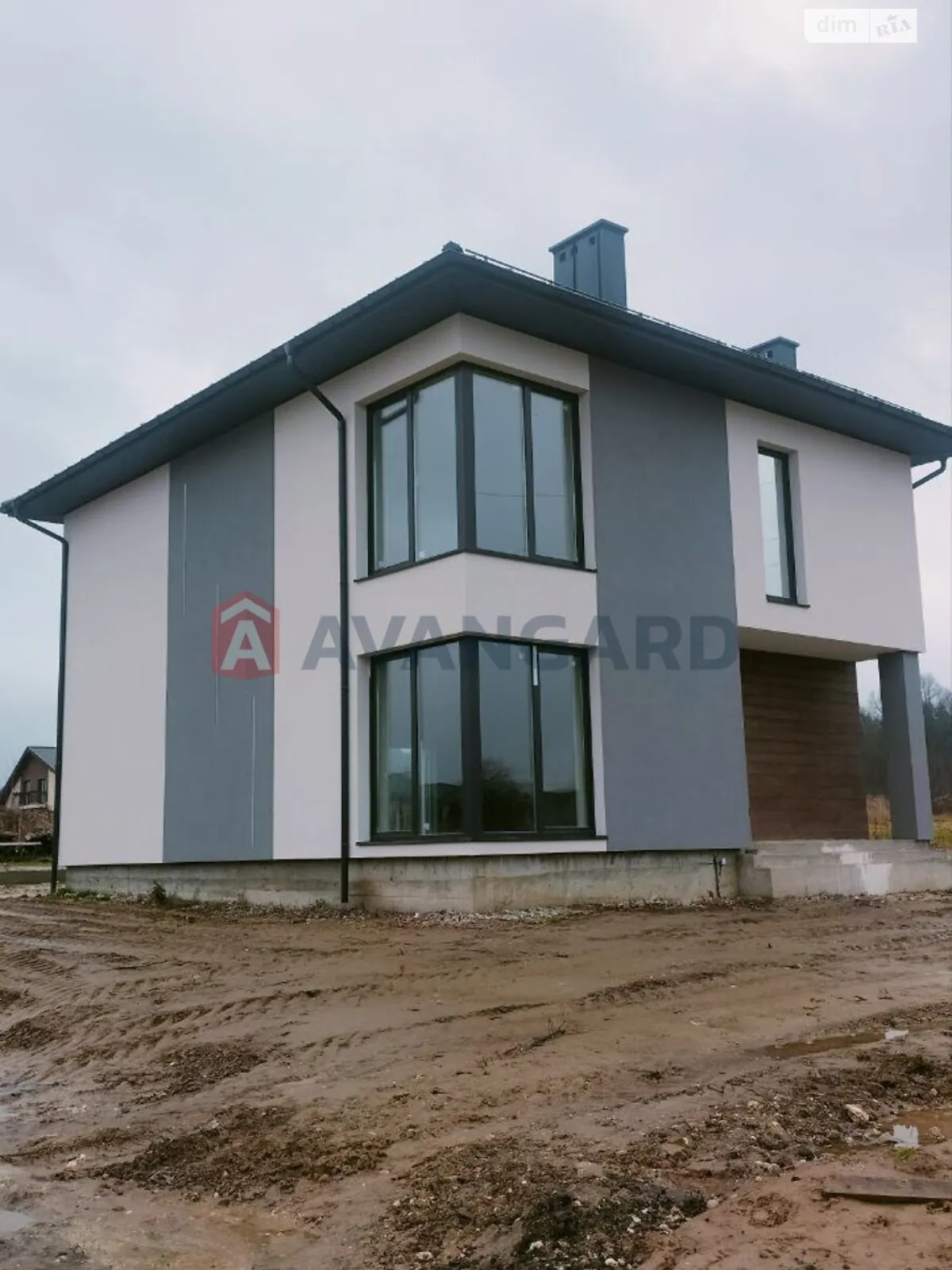 Продается дом на 2 этажа 145 кв. м с участком, цена: 149000 $ - фото 1