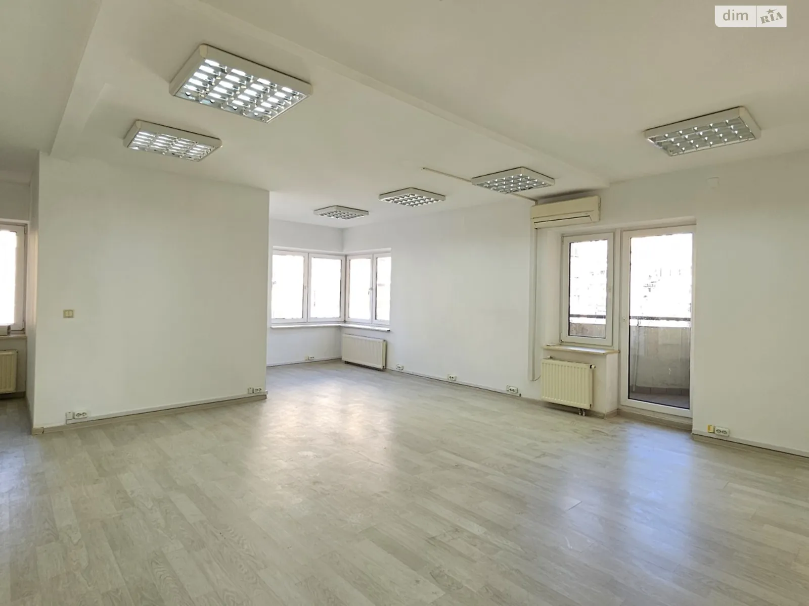 ул. Большая Васильковская, 9/2 корпус 2 Центр Киев Площадь Украинских Героев(Льва Толстого), цена: 1455 $ - фото 1