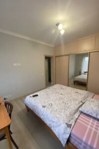 Сниму квартиру в Хотине долгосрочно