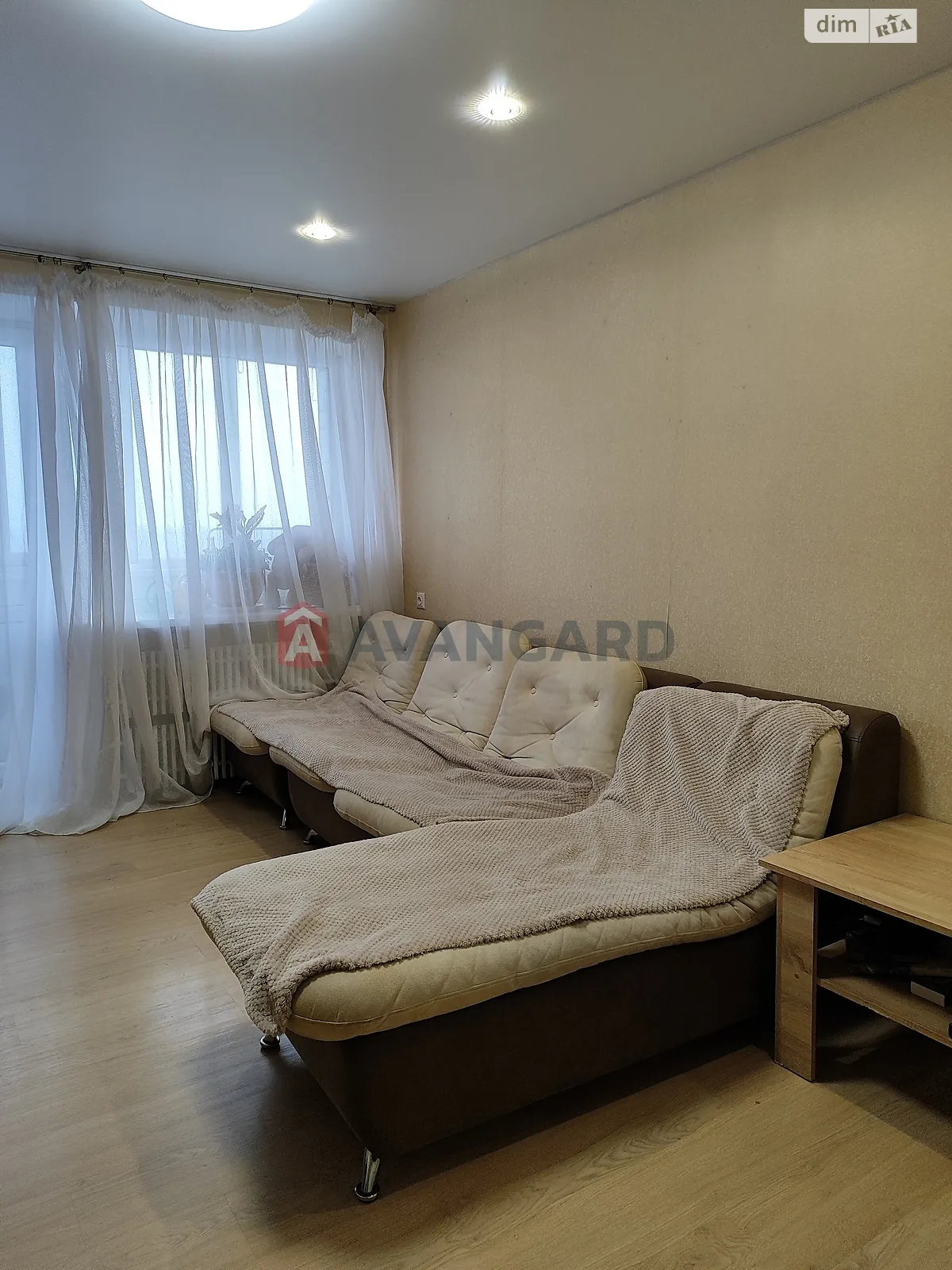 Продается 3-комнатная квартира 66.1 кв. м в Днепре, ул. Лазаряна, 2 - фото 1