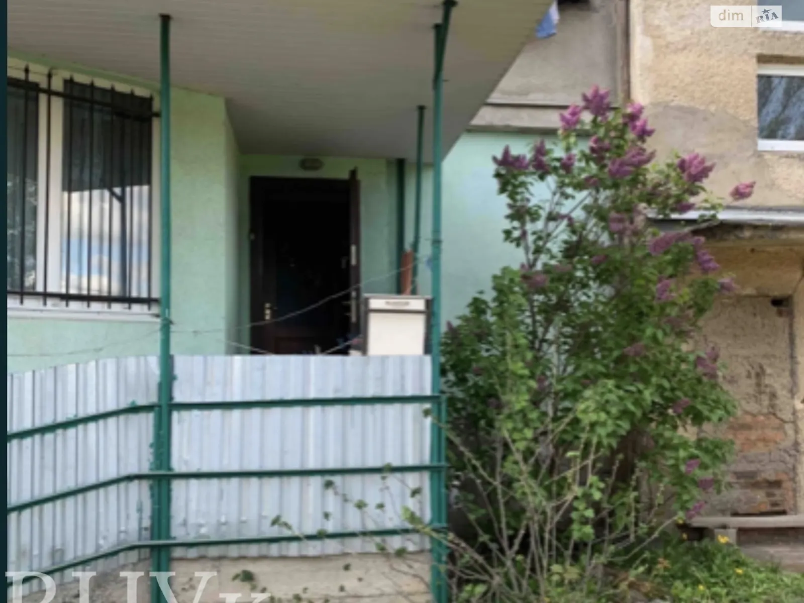 Продається 2-кімнатна квартира 35 кв. м у Ужгороді - фото 1