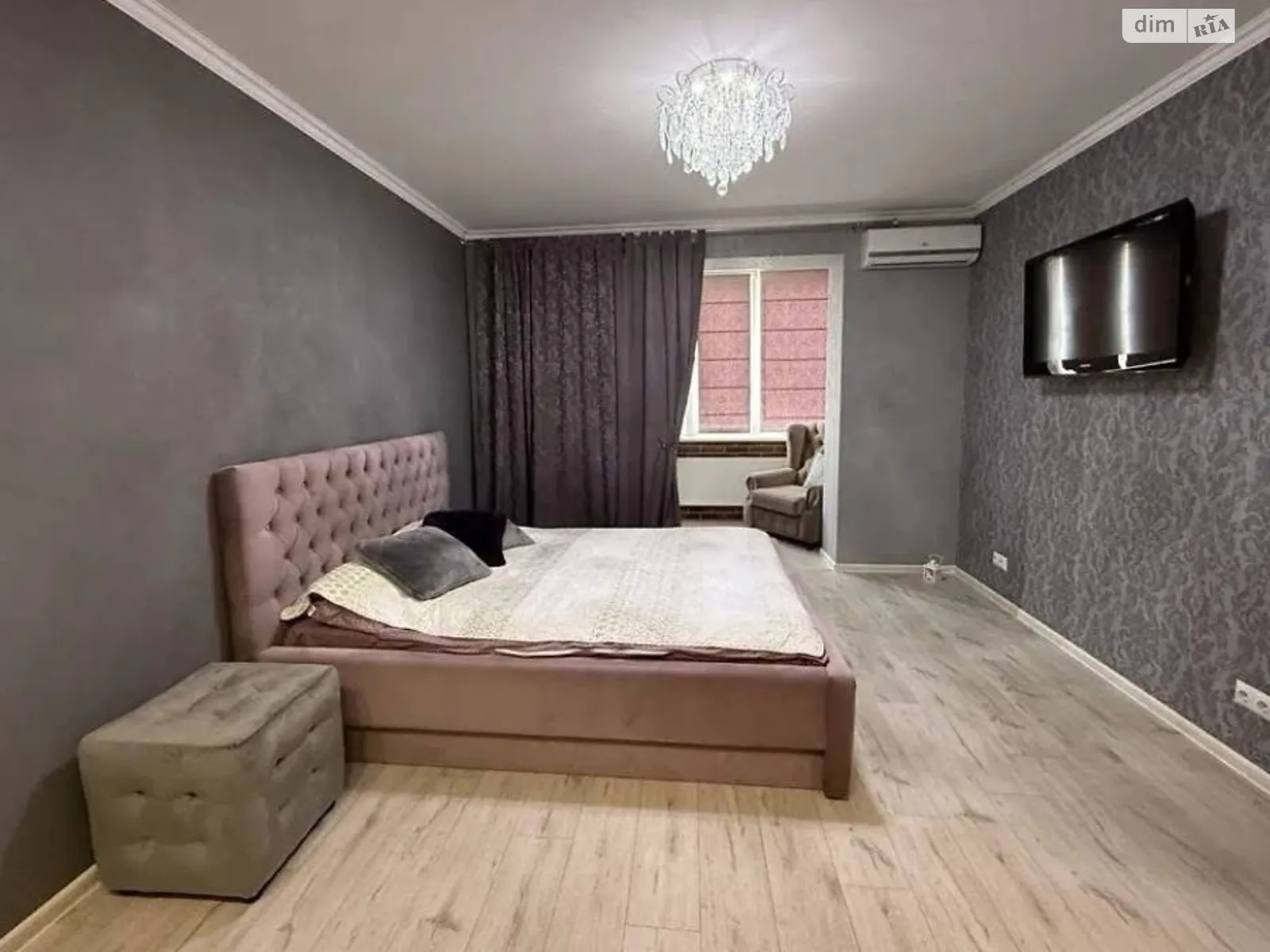 Продается 1-комнатная квартира 47 кв. м в Виннице, ул. Академика Заболотного - фото 1