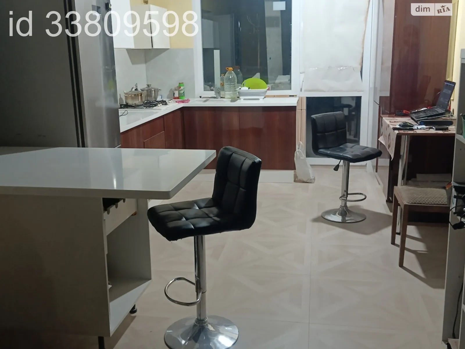 Сдается в аренду дом на 2 этажа 100 кв. м с гаражом, цена: 45000 грн - фото 1