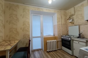 Сниму квартиру в Гайсине долгосрочно