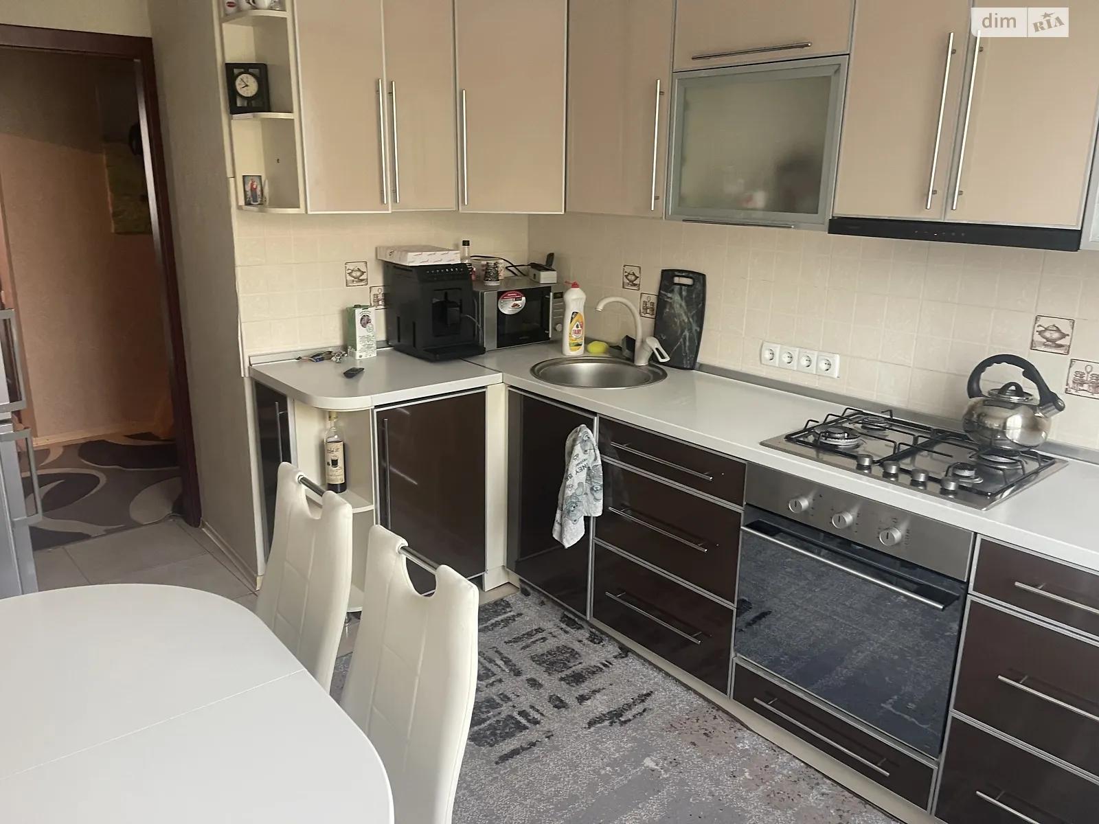 Продается 3-комнатная квартира 63.7 кв. м в Клугино-Башкировке, ул. Горишного - фото 1