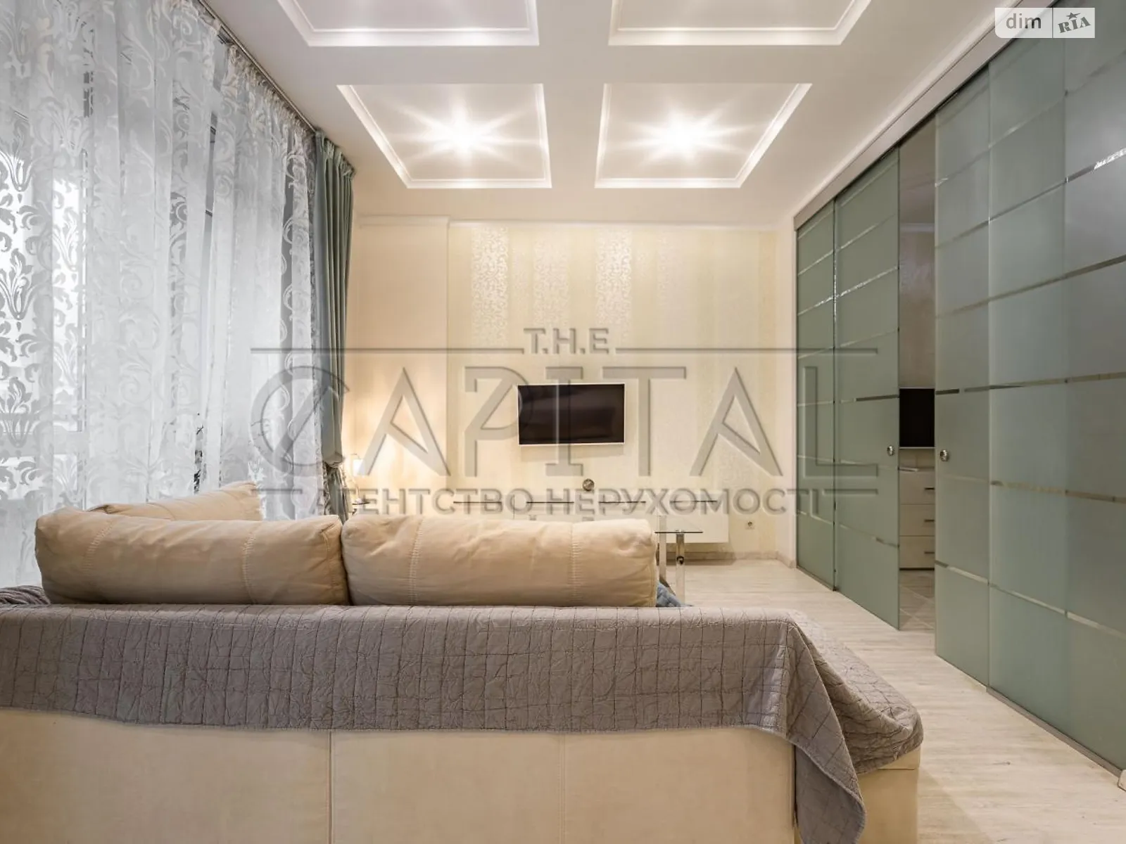 Продается 2-комнатная квартира 87.6 кв. м в Киеве, ул. Андрея Верхогляда(Драгомирова), 5 - фото 1