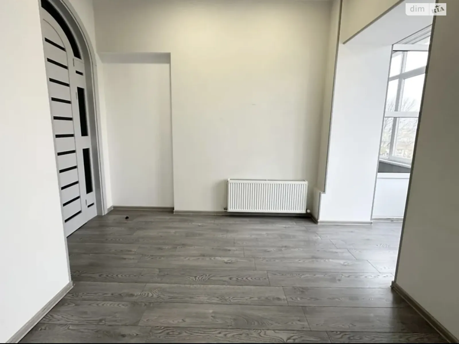 Сдается в аренду офис 20 кв. м в бизнес-центре, цена: 10000 грн - фото 1