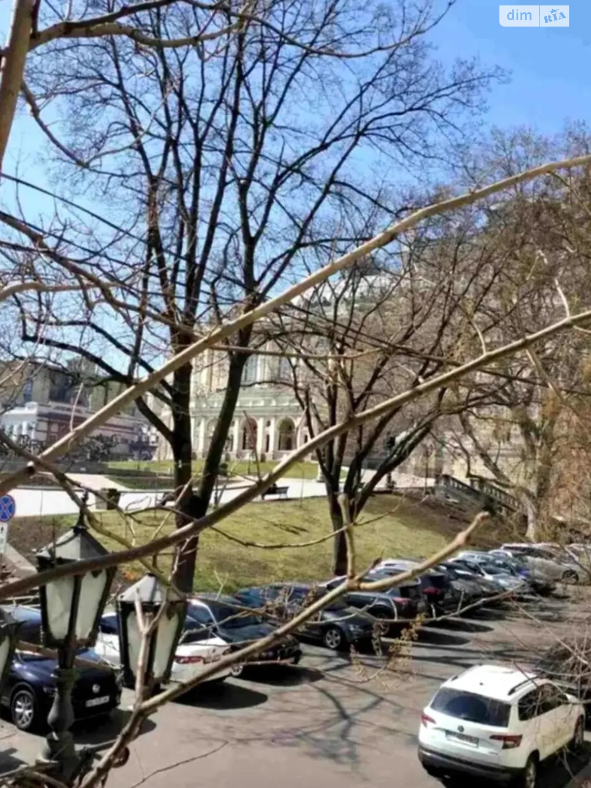 Продается 4-комнатная квартира 251.9 кв. м в Одессе - фото 1