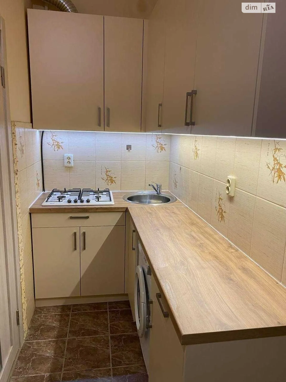 Сдается в аренду 1-комнатная квартира 26 кв. м в Львове, ул. Костя Левицкого, 10 - фото 1