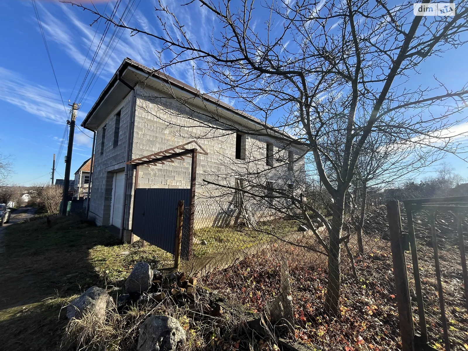 Продається будинок 2 поверховий 100 кв. м з гаражем, цена: 29000 $ - фото 1