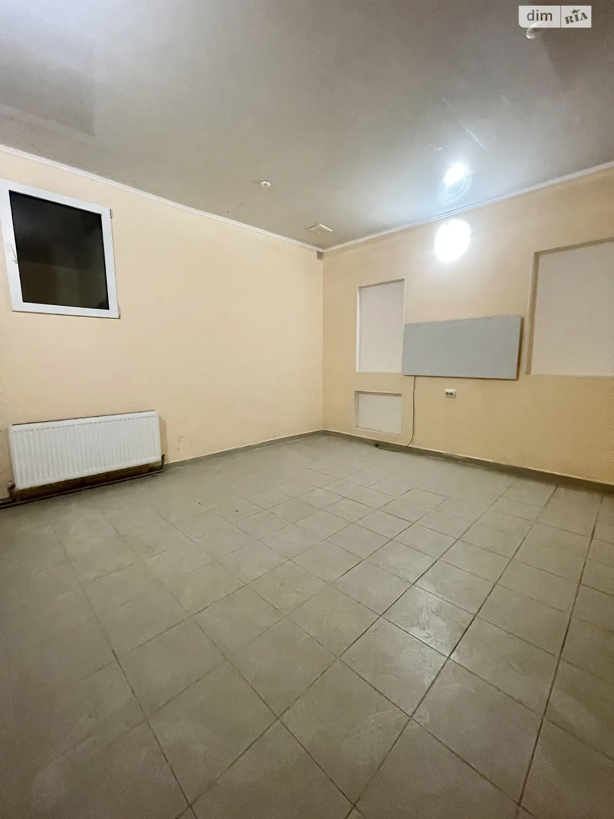 Сдается в аренду помещения свободного назначения 16.2 кв. м в 1-этажном здании, цена: 5000 грн - фото 1