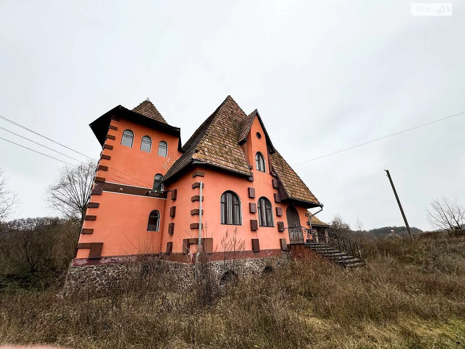 Продается дом на 3 этажа 261.4 кв. м с мансардой, цена: 129000 $ - фото 1