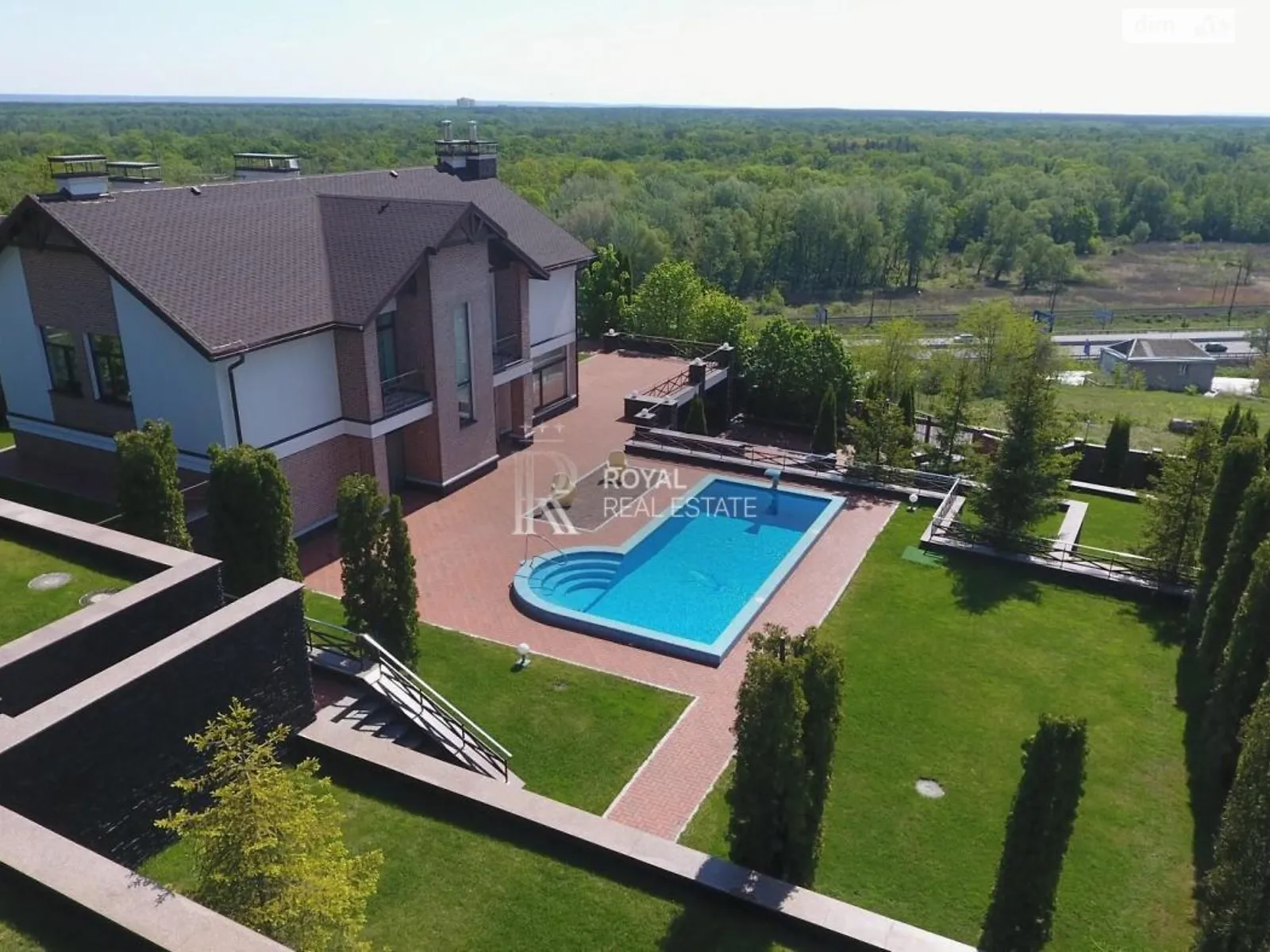 Сдается в аренду дом на 2 этажа 450 кв. м с балконом, цена: 6500 $ - фото 1