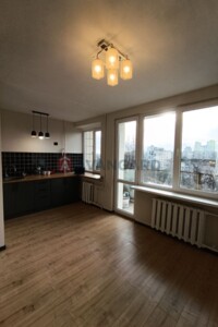 Продажа квартиры, Киев, р‑н. Днепровский, ст.м. Дарница, Пражская улица, дом 19