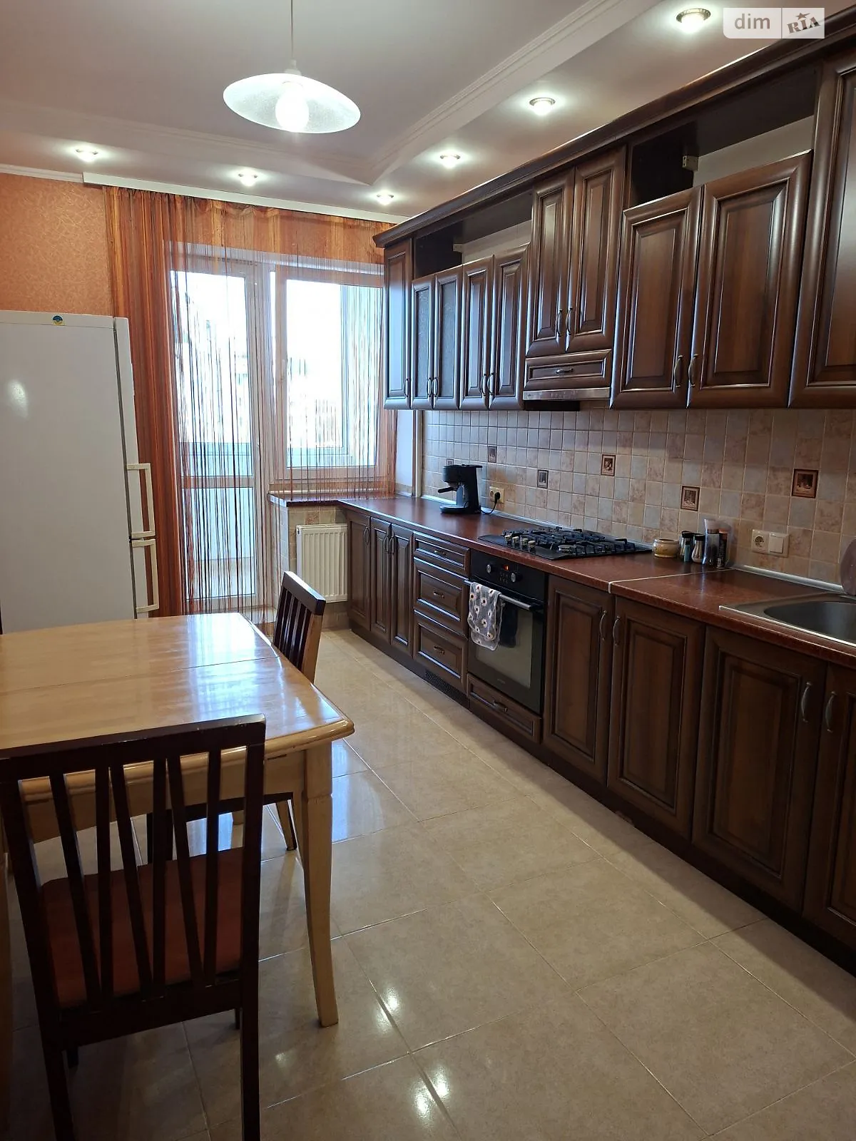 Здається в оренду 2-кімнатна квартира 62 кв. м у Хмельницькому, вул. Залізняка Максима - фото 1