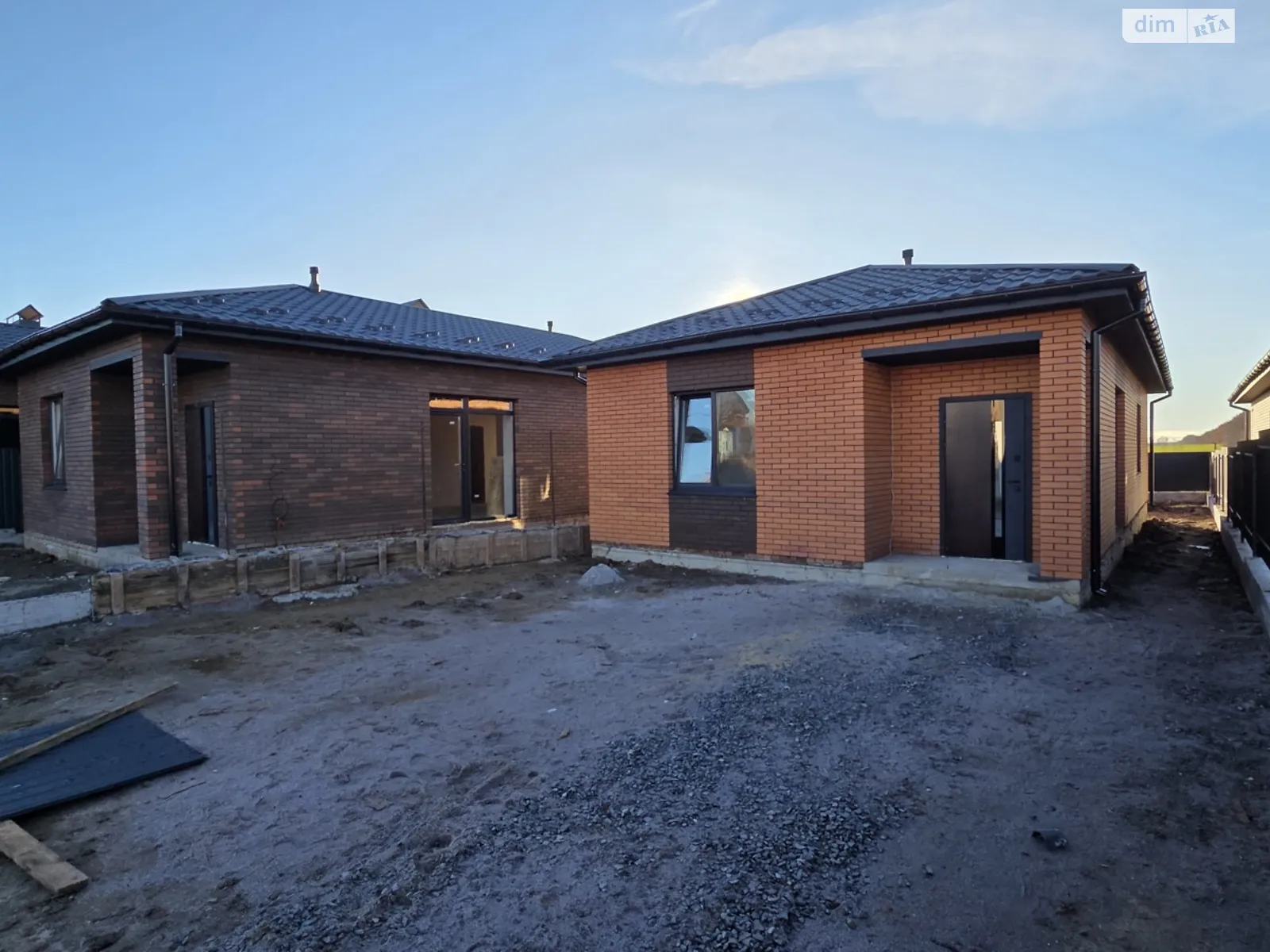 Продається одноповерховий будинок 107 кв. м з меблями, цена: 89000 $ - фото 1