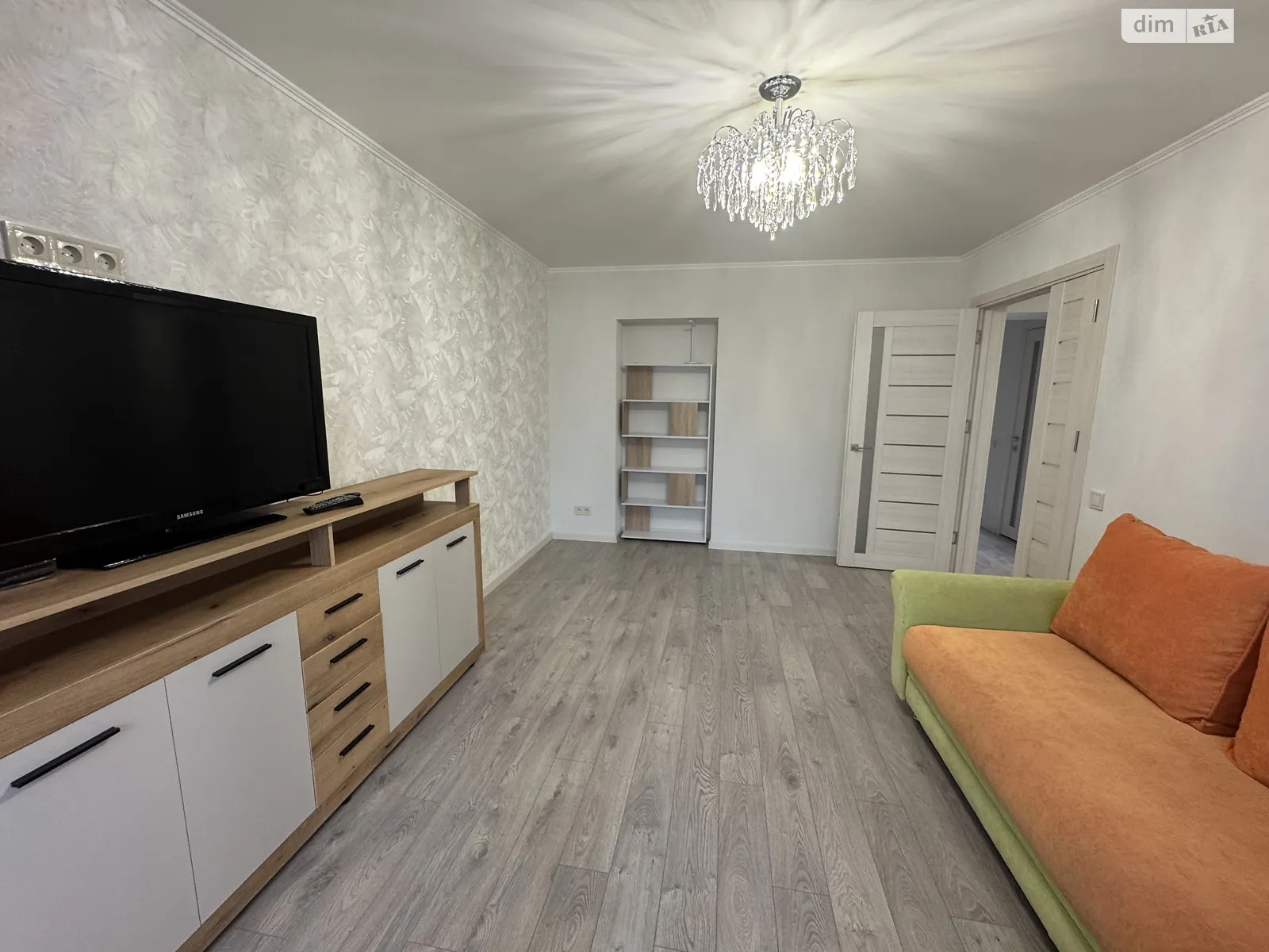 Сдается в аренду 3-комнатная квартира 65.2 кв. м в Виннице, просп. Космонавтов, 78 - фото 1