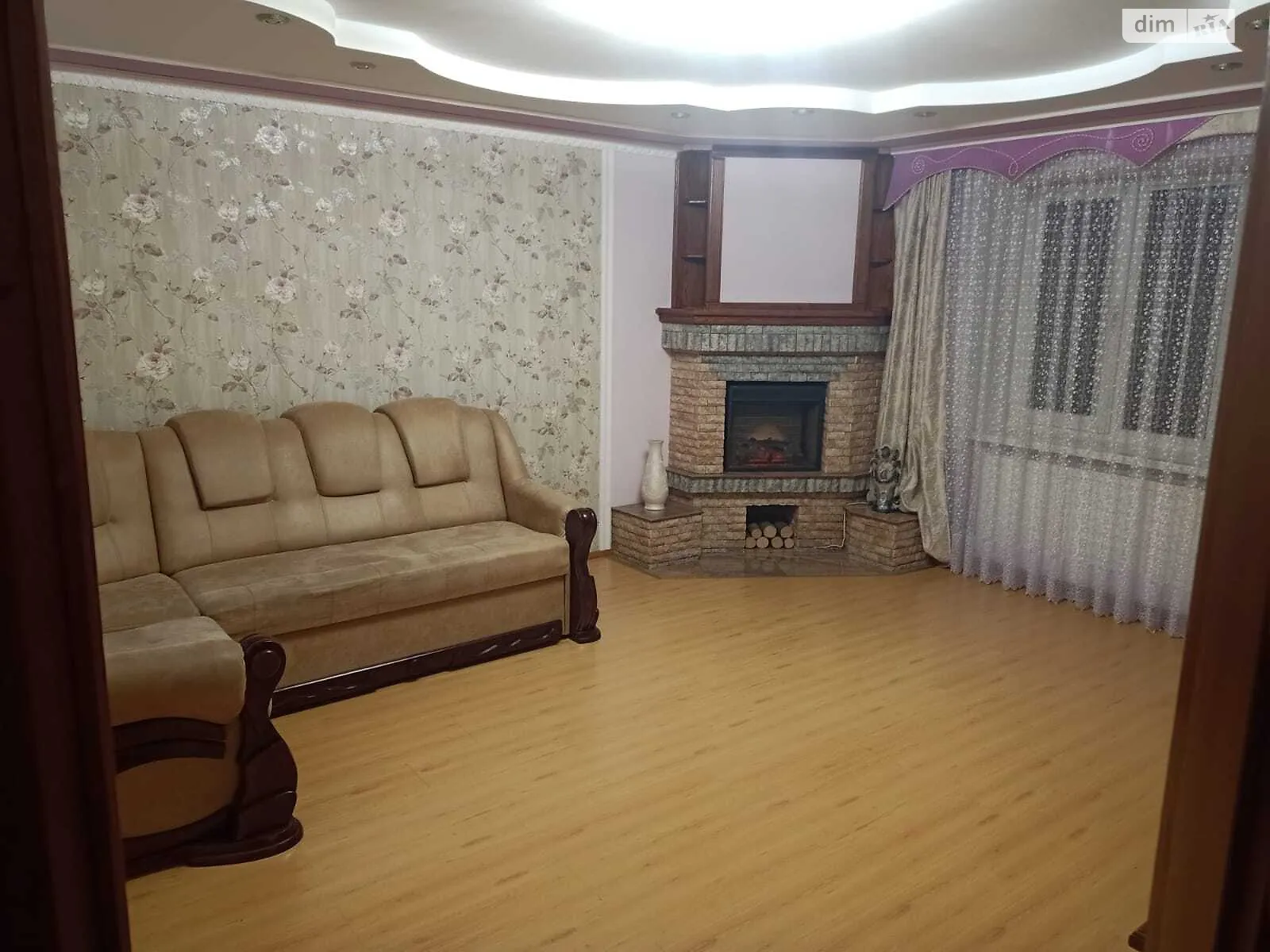 2-комнатная квартира 72 кв. м в Тернополе, ул. Ильенко, 3А - фото 1