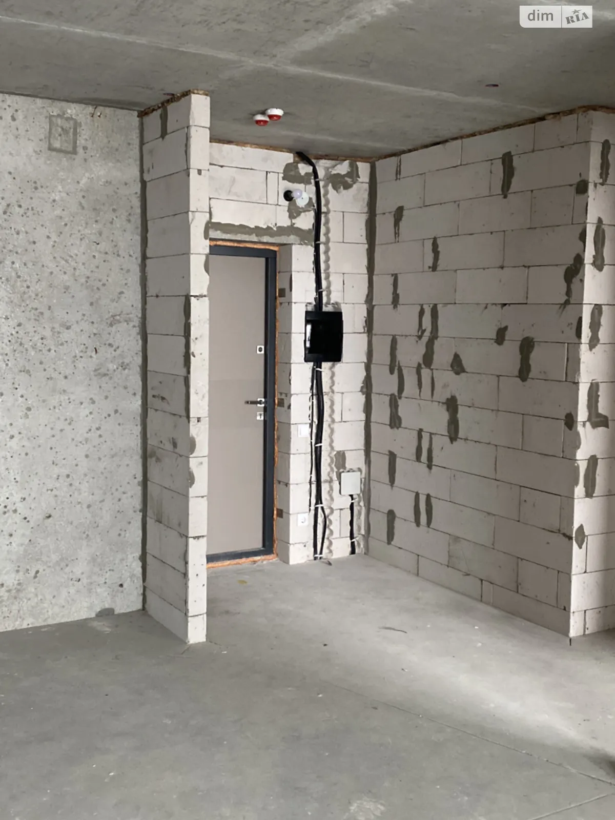 Продается 1-комнатная квартира 45 кв. м в Киеве, ул. Причальная, 10 - фото 1