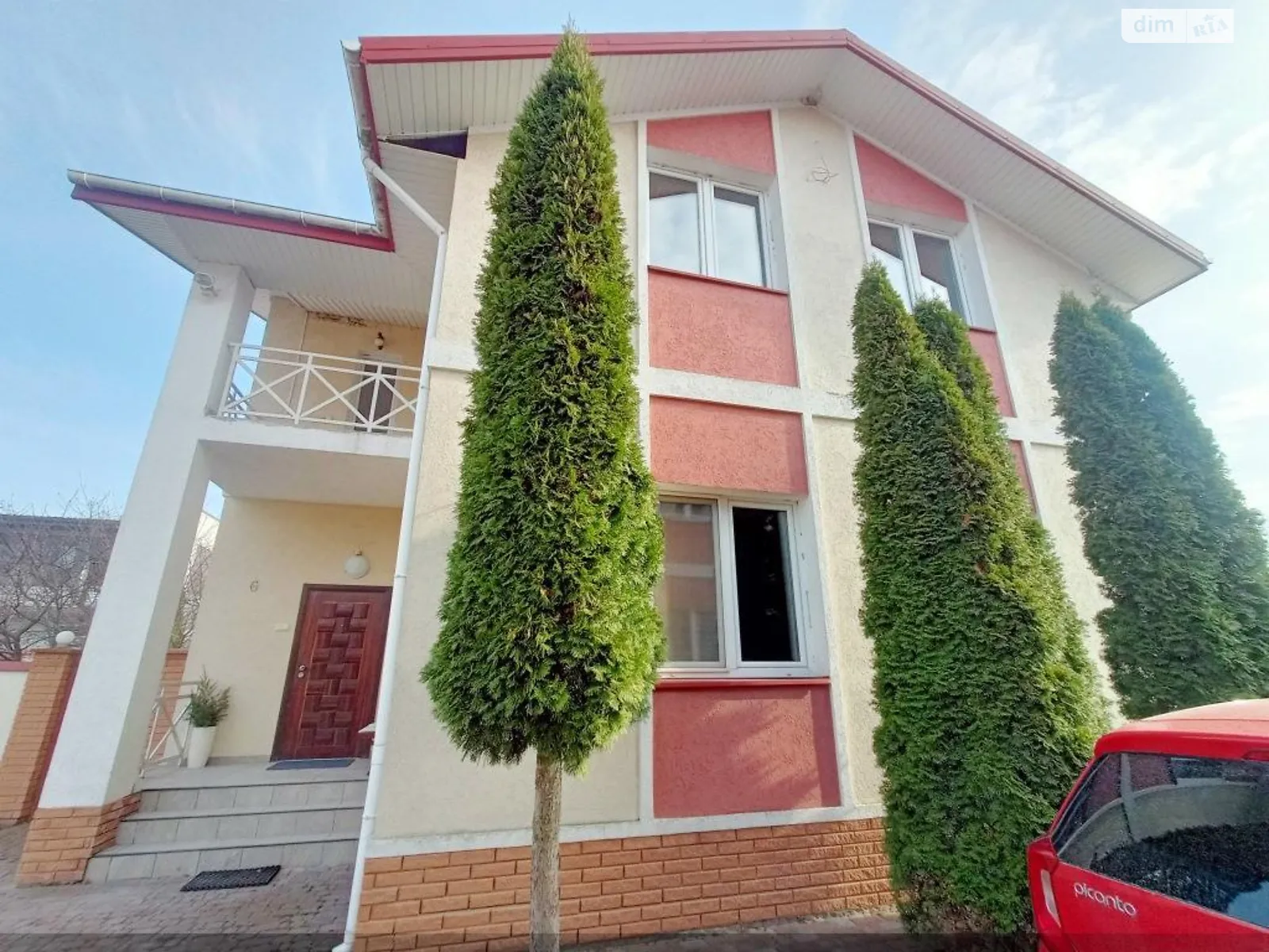 Продается дом на 2 этажа 222 кв. м с участком, цена: 185000 $ - фото 1