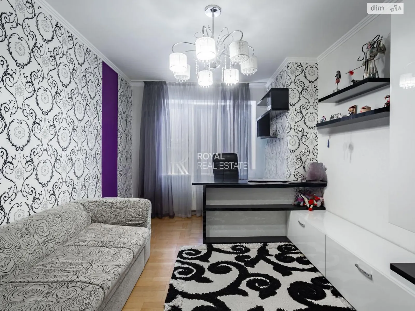 Продается дом на 2 этажа 264 кв. м с баней/сауной, цена: 450000 $ - фото 1