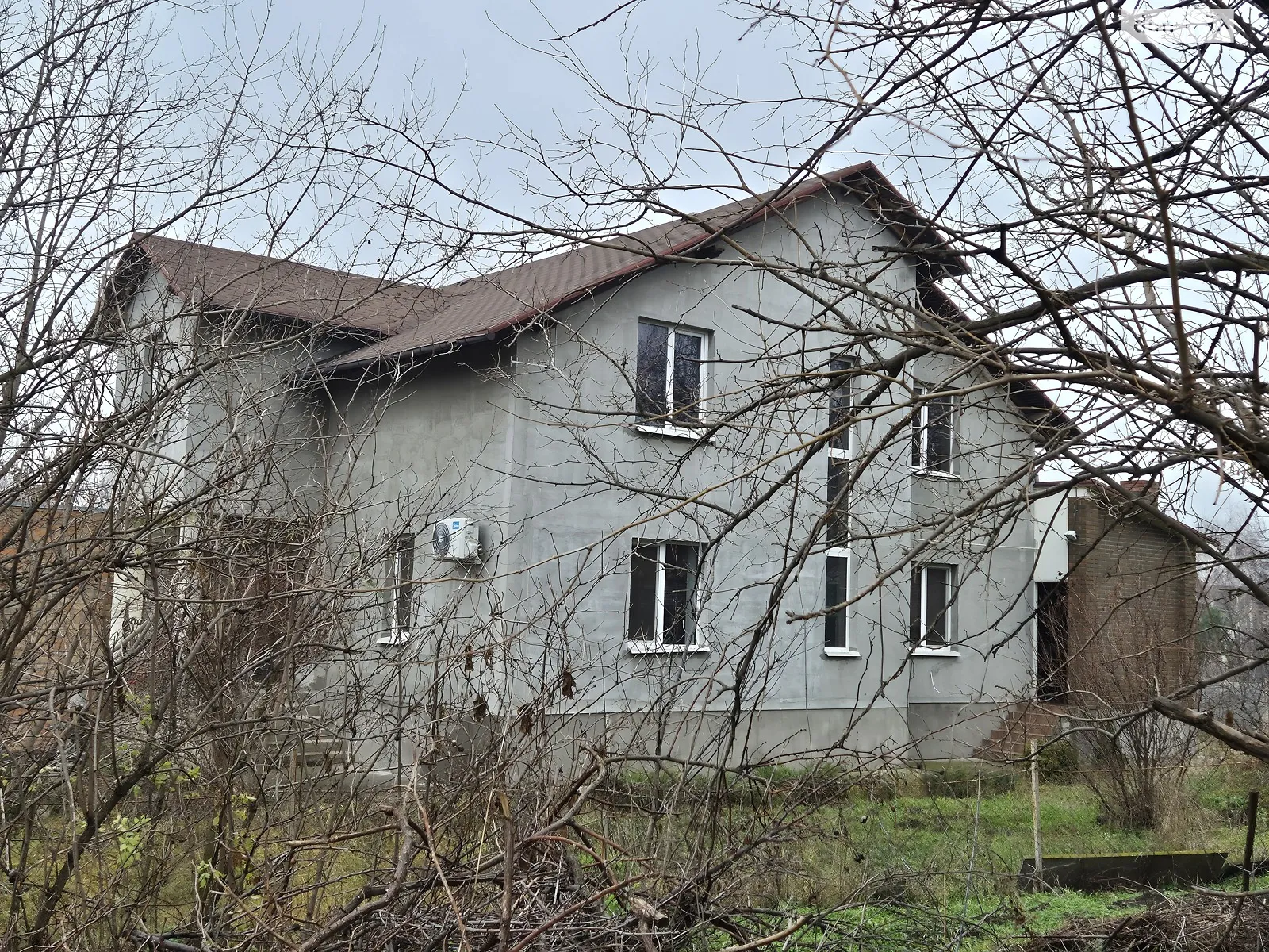 Продается дом на 2 этажа 298.2 кв. м с подвалом, цена: 142000 $ - фото 1