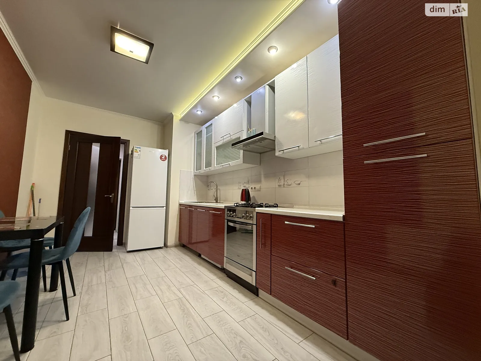 Сдается в аренду 1-комнатная квартира 48 кв. м в Хмельницком, цена: 13500 грн - фото 1