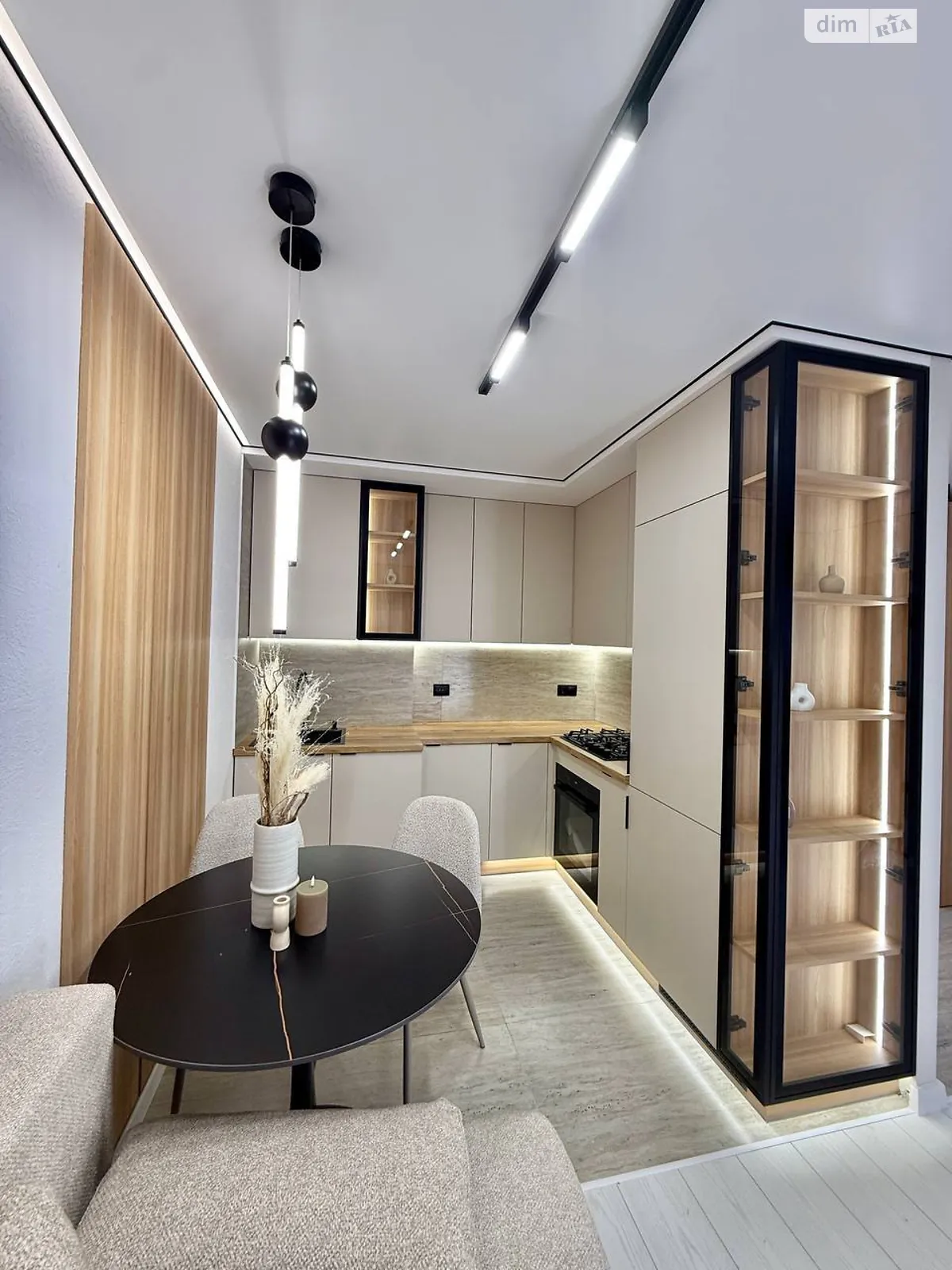 2-комнатная квартира 55 кв. м в Тернополе, ул. Смакулы, 8 - фото 1