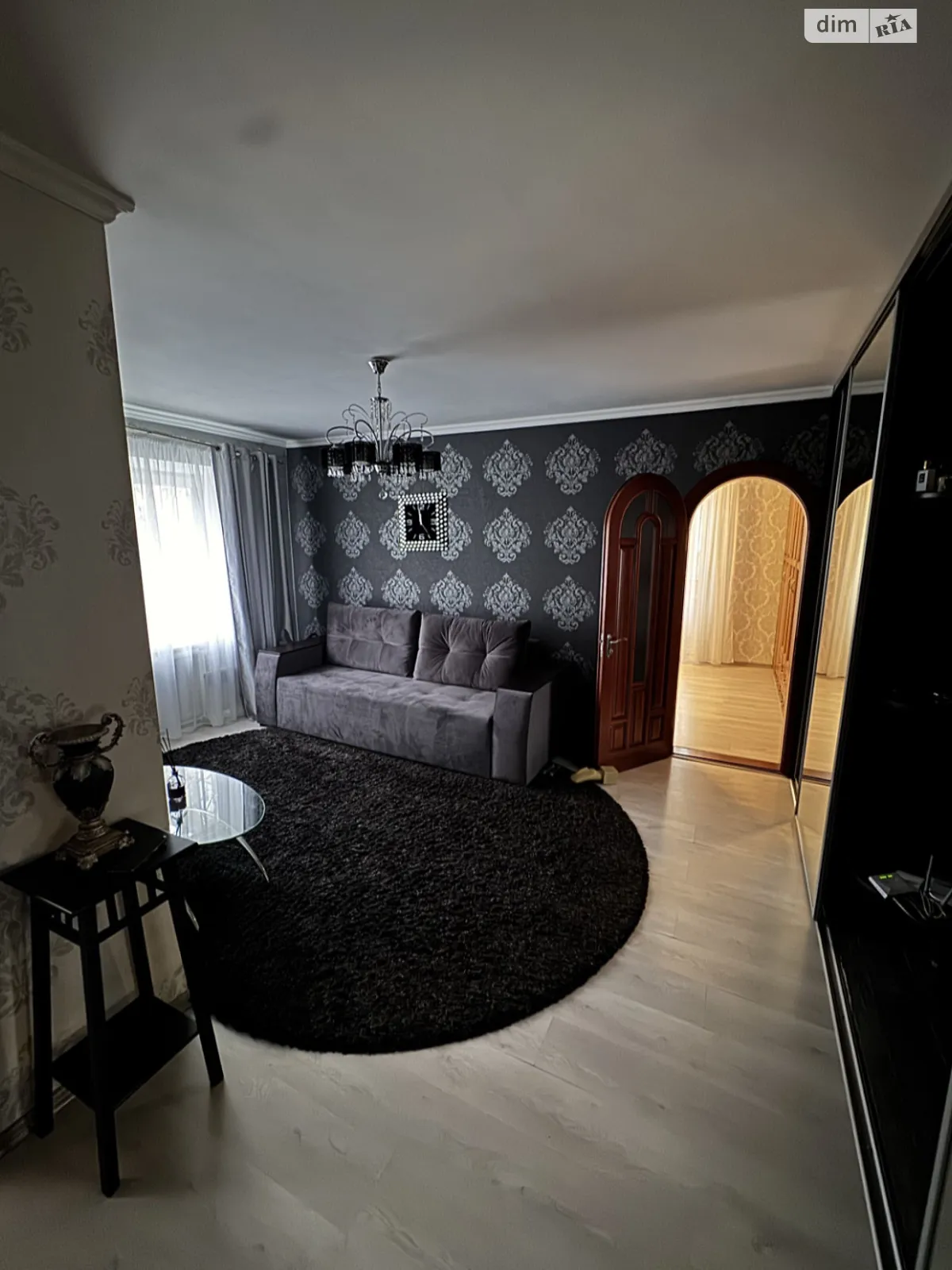 Продается 2-комнатная квартира 52 кв. м в Виннице, просп. Юности - фото 1