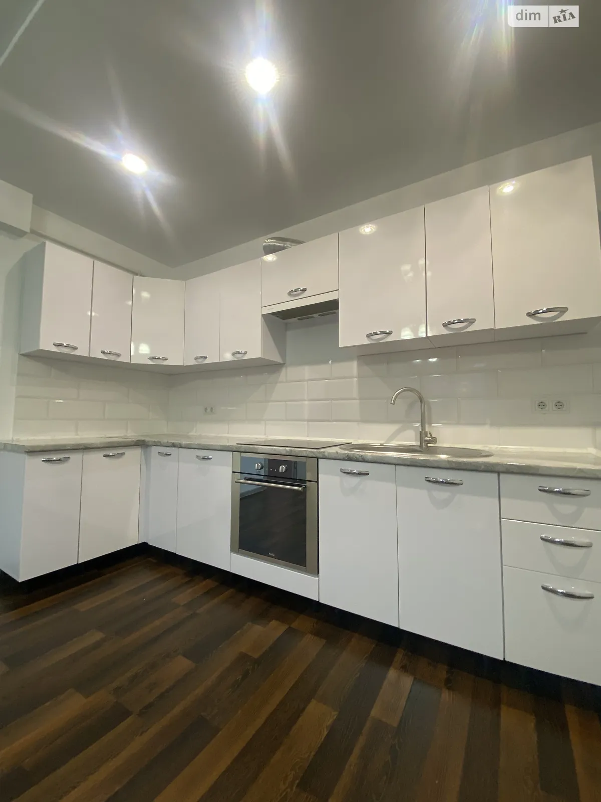 ул. Кульпарковская, 230А Скниловок Львов ЖК Фамилия - фото 4