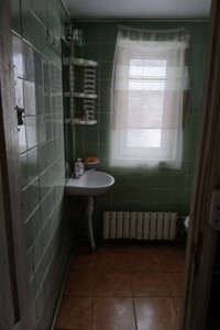 Сниму дом в Броварах долгосрочно