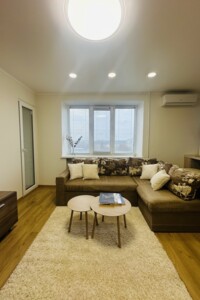 Сниму квартиру в Ямполе долгосрочно