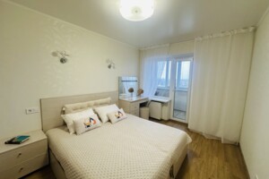 Сниму квартиру в Ямполе долгосрочно