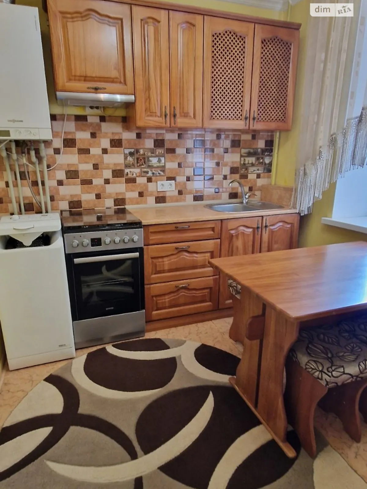 2-кімнатна квартира 55 кв. м у Тернополі, вул. Шопена - фото 1