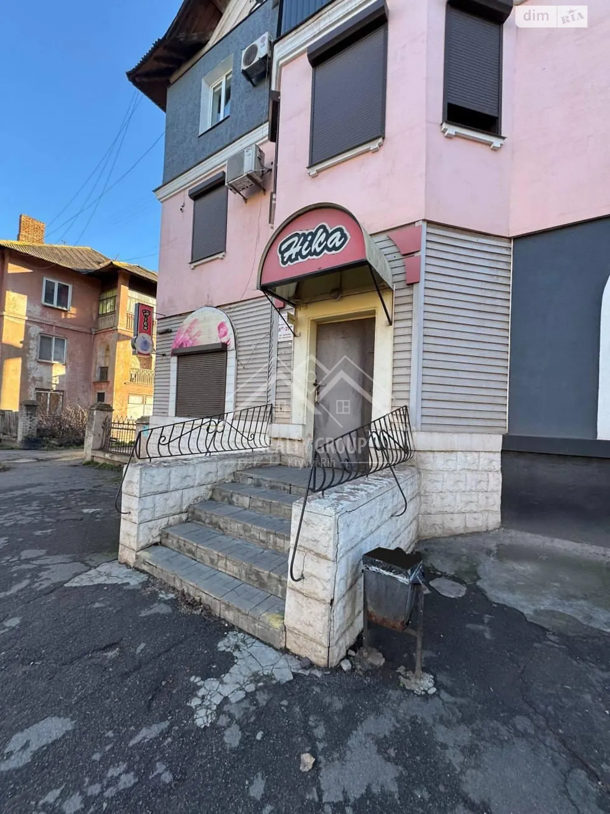 Продается помещения свободного назначения 45.5 кв. м в 3-этажном здании, цена: 22000 $ - фото 1